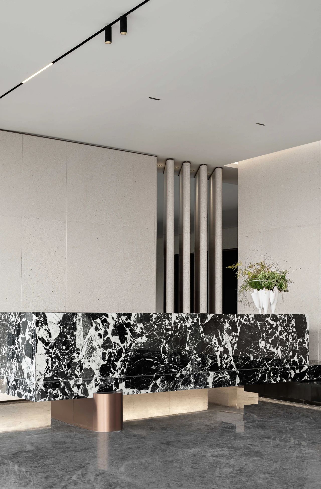 淮北.華松太陽城售樓部后現(xiàn)代風裝飾裝修項目(圖1) 淮北.華松太陽城售樓部后現(xiàn)代風裝飾裝修項目(圖1)